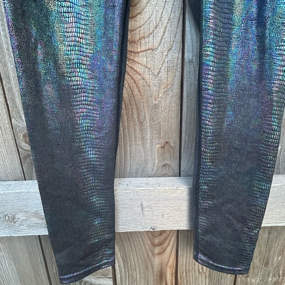 Leggings - Picture 3 of 10